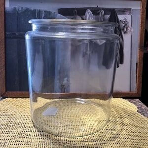 Apothecary Clear Jar(pick up only)